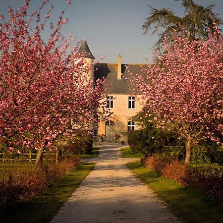 Chateau De Monfreville ภายนอก รูปภาพ