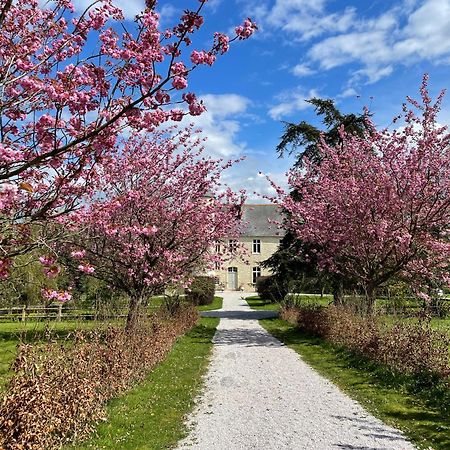 Chateau De Monfreville ภายนอก รูปภาพ