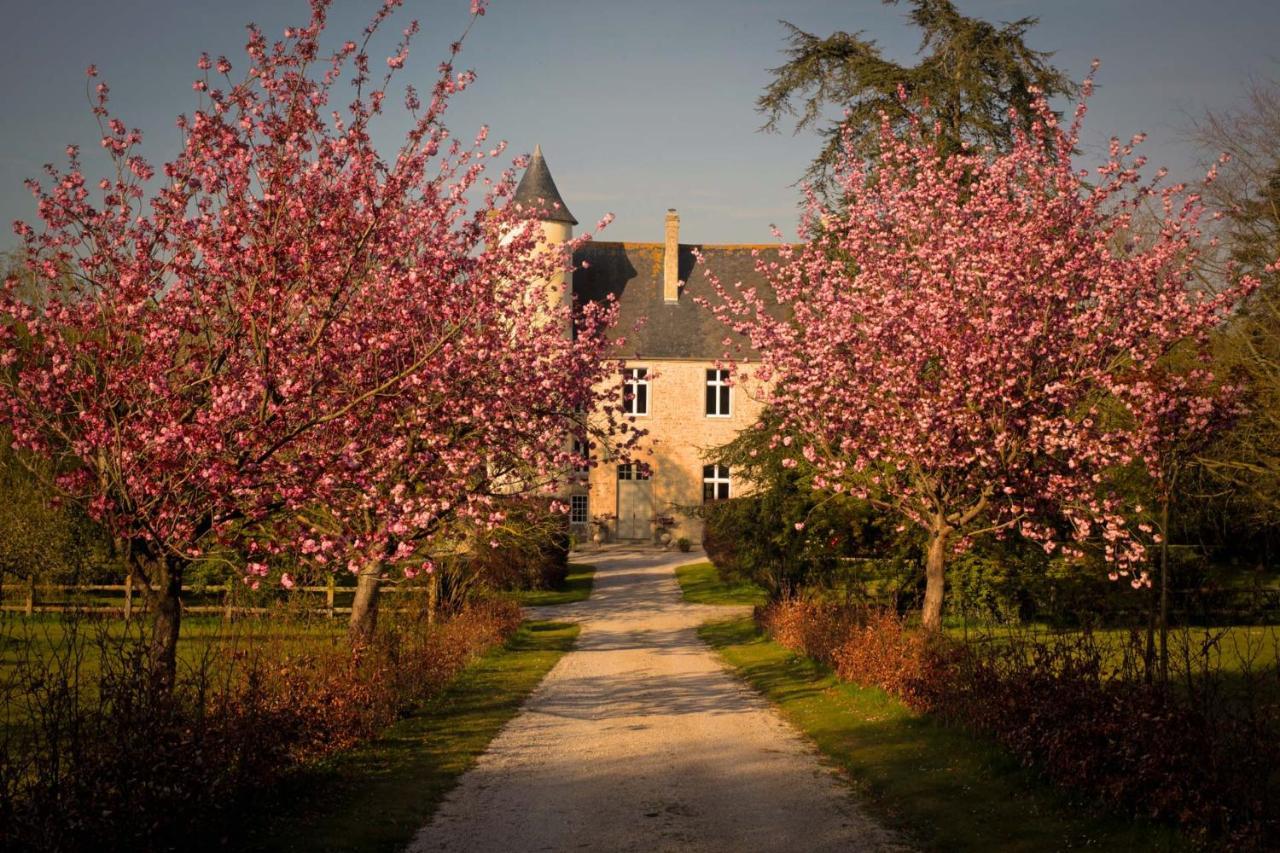 Chateau De Monfreville ภายนอก รูปภาพ